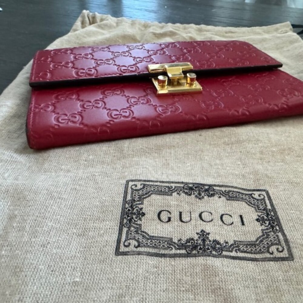 Gucci Padlock Wallet/Clutch Red leather
